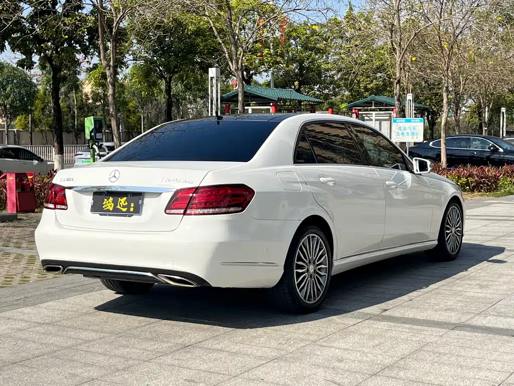 Mercedes-Benz E-Class 2015 — фото 5