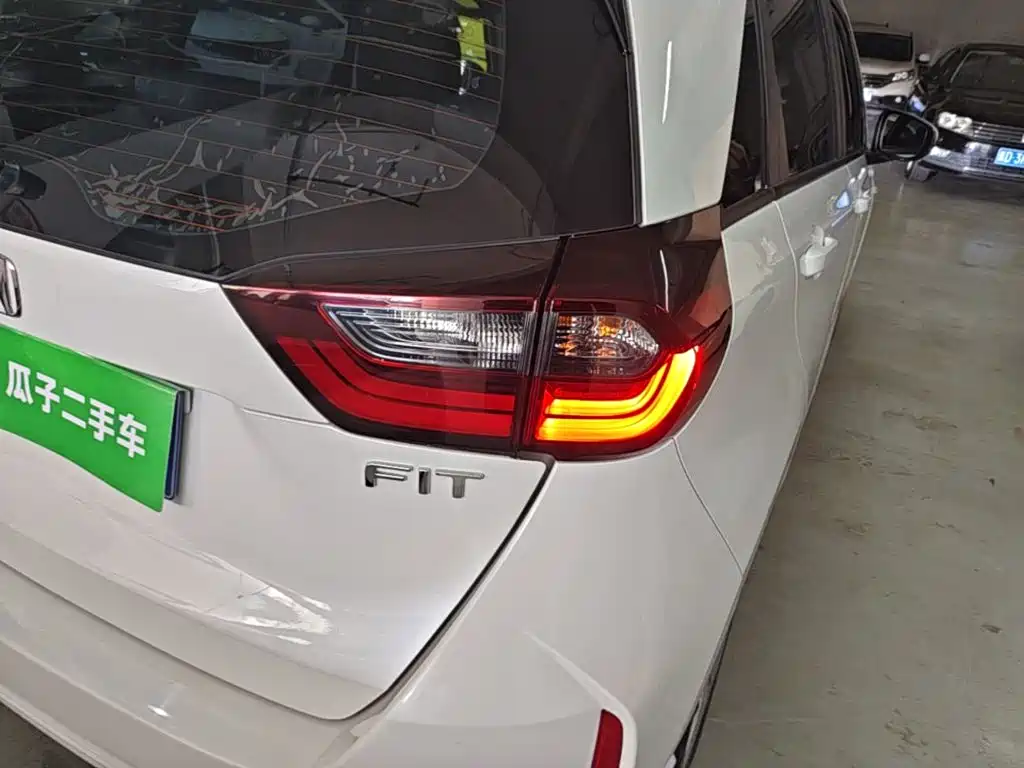Honda Fit 2023 — фото 8