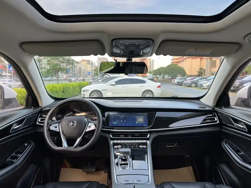 Changan CS85 COUPE 2020 — фото 17