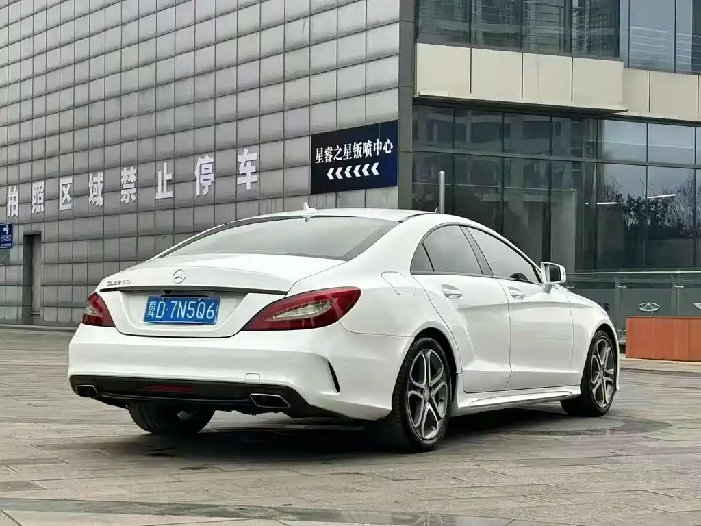 Mercedes-Benz CLS 2016 — фото 7