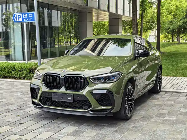BMW X6 M 2022