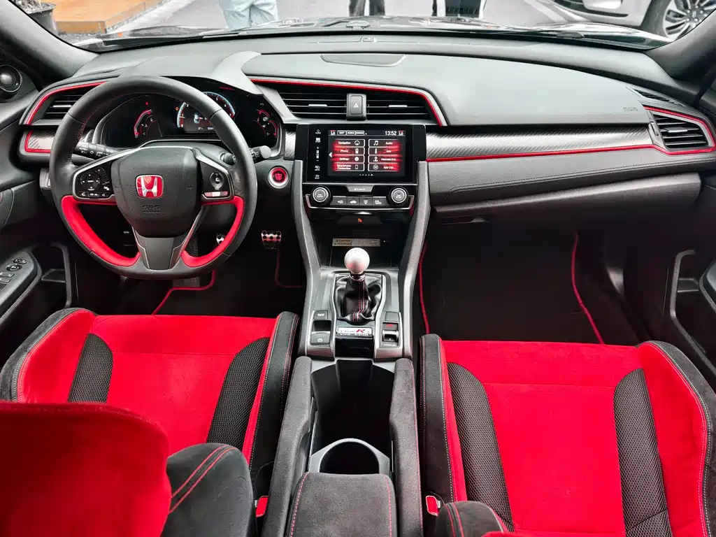 Honda Civic 2017 — фото 5