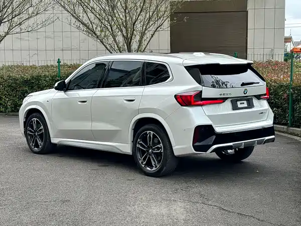 BMW X1 2024