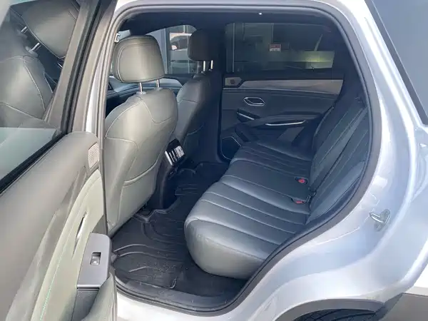 BYD Song L DM-i 2025