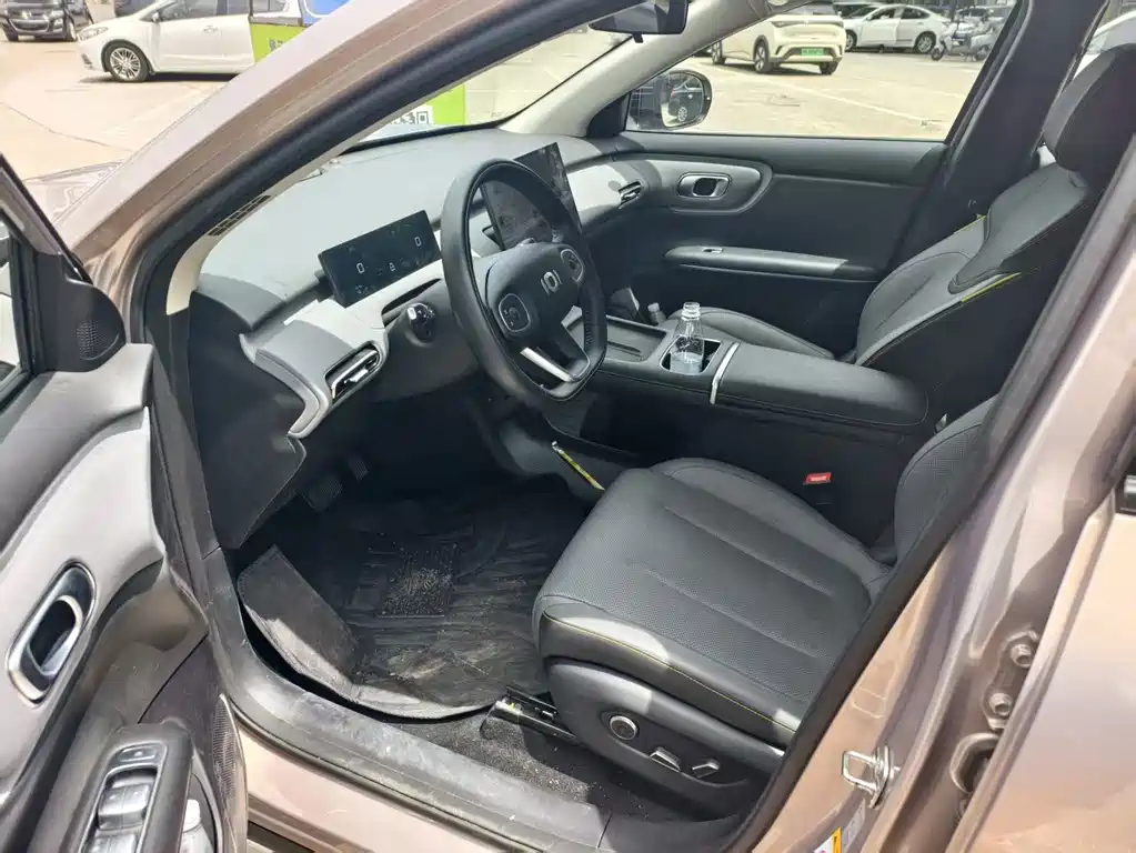 Changan Qiyuan Q05 2025