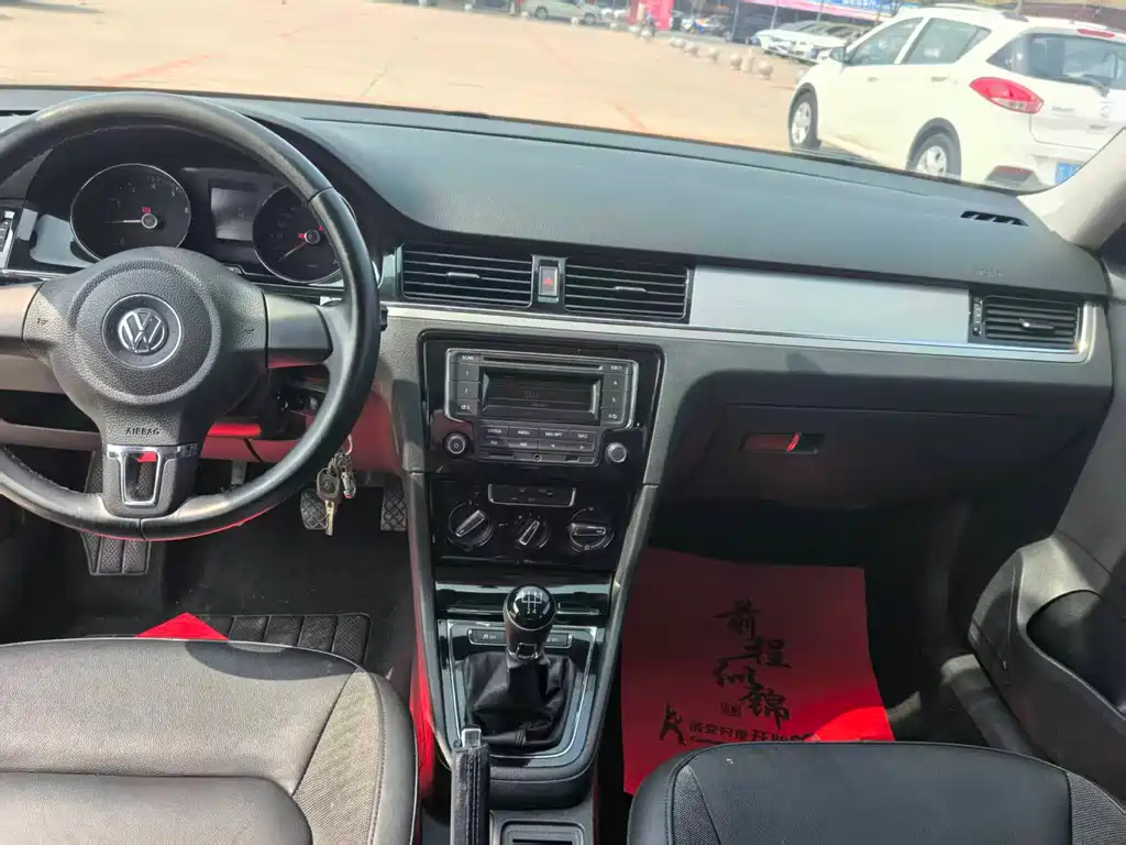 Volkswagen Bora 2014