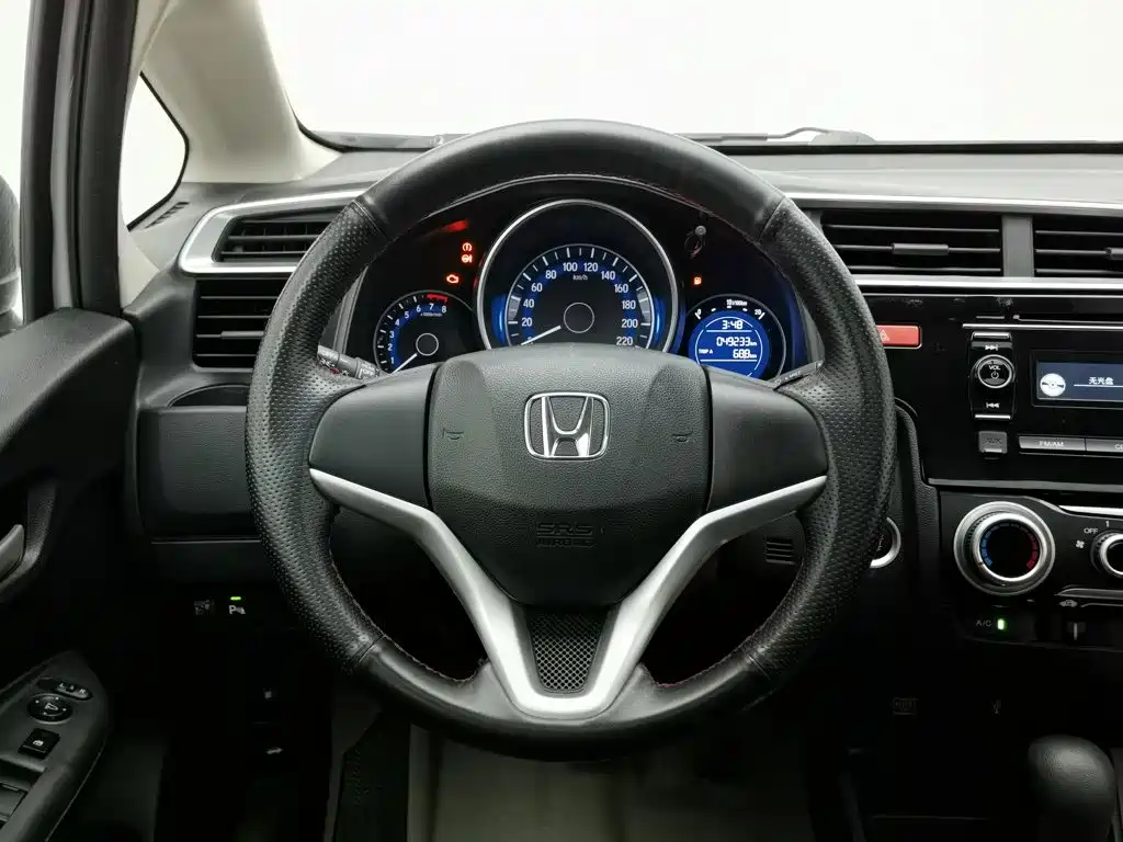 Honda Fit 2015 — фото 11