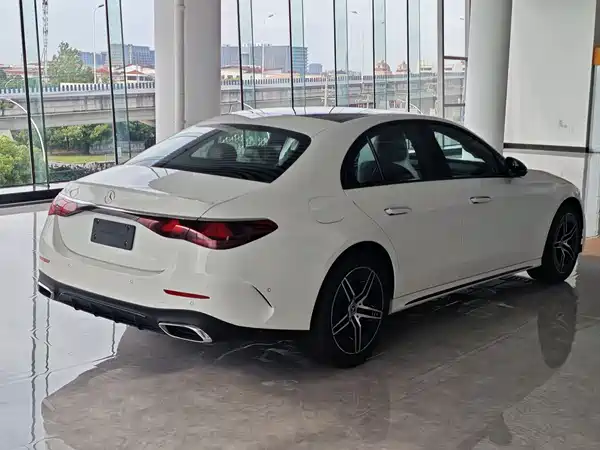 Mercedes-Benz E-Class 2026