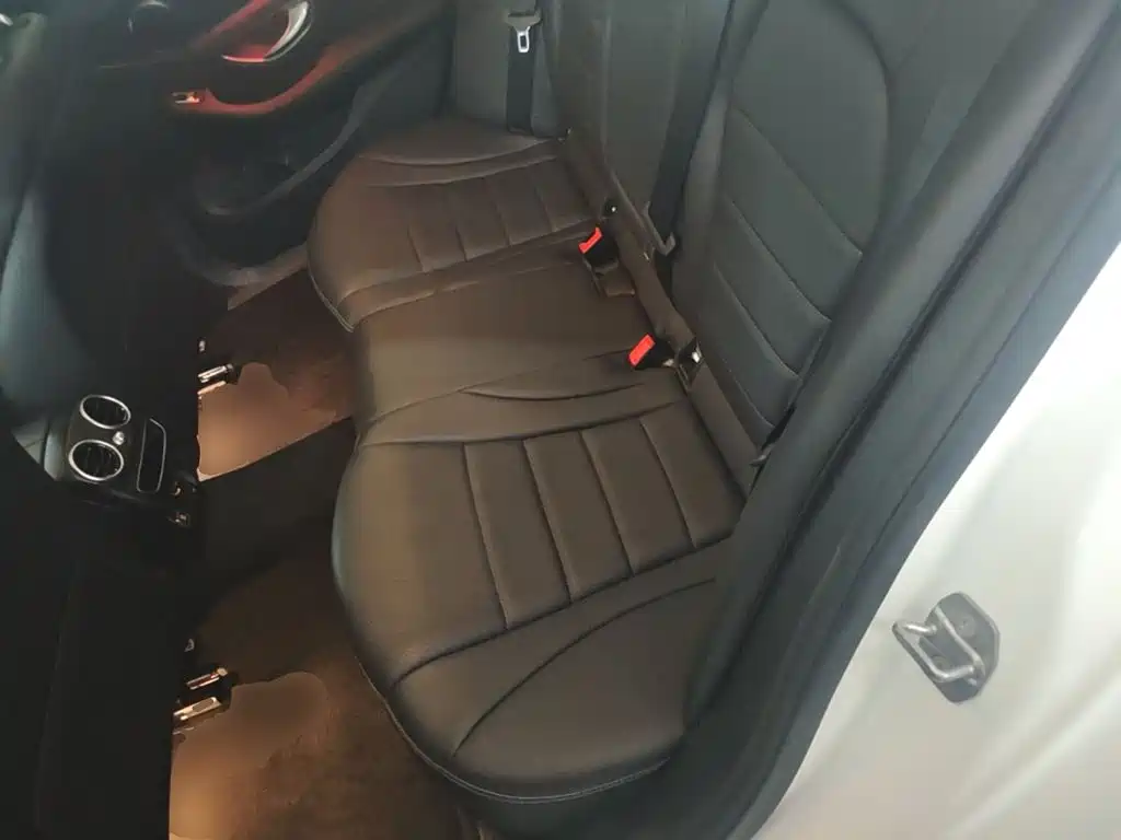 Mercedes-Benz C-Class 2020 — фото 17