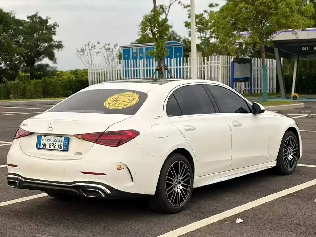 Mercedes-Benz C-Class 2022