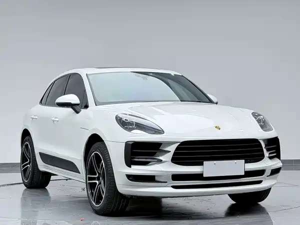 Porsche Macan 2021