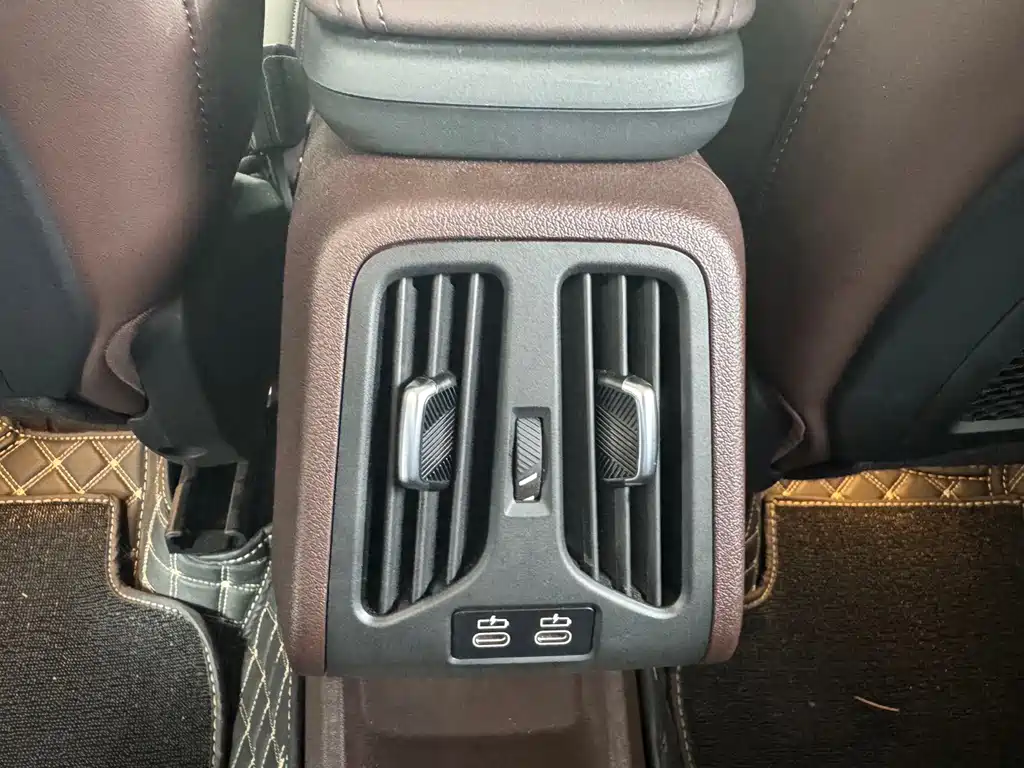 BMW X1 2023 — фото 17