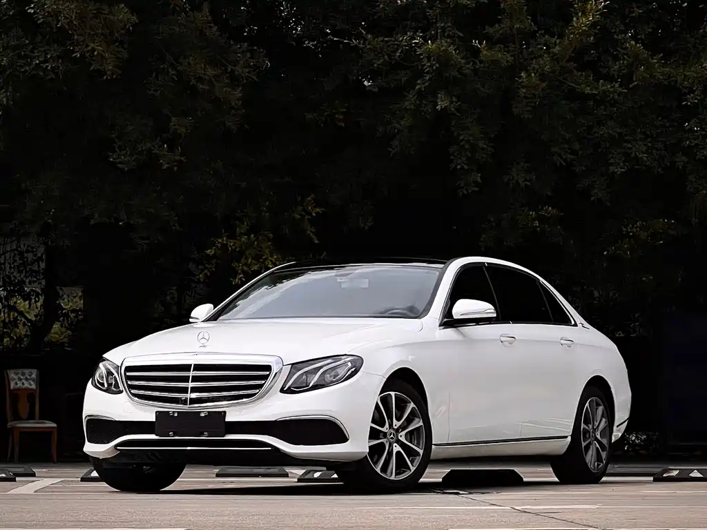 Mercedes-Benz E-Class 2018 — фото 1