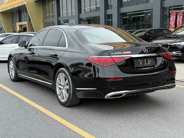 Mercedes-Benz S-Class 2023