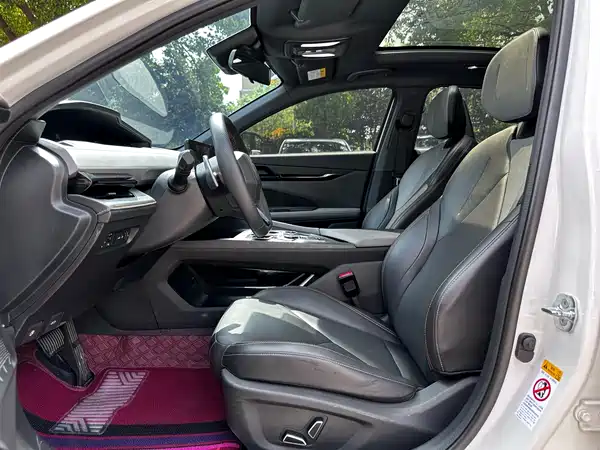 Changan UNI-V 2022