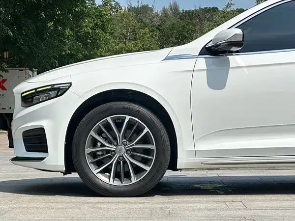 Geely Xingrui 2021