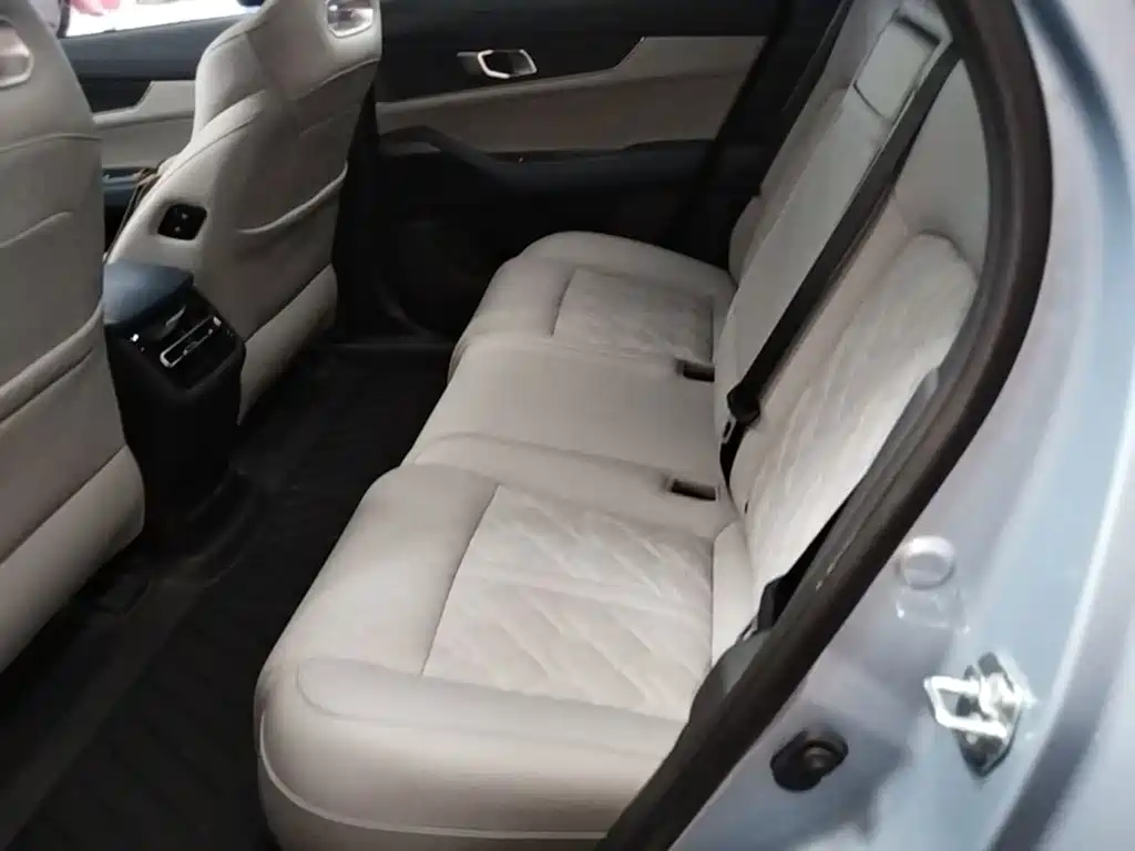 Changan UNI-K Smart Electronic Idd 2022 — фото 17
