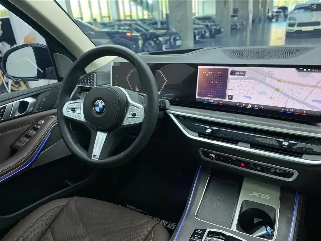 BMW X5 2024 — фото 14