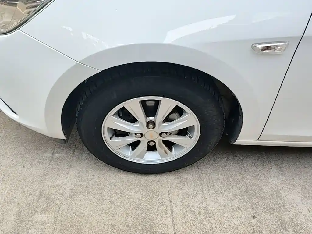 Chevrolet Sail 2018 — фото 23