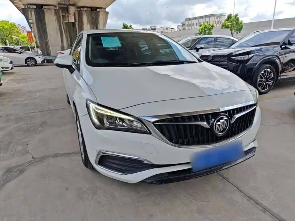 Buick Verano 2018 — фото 4