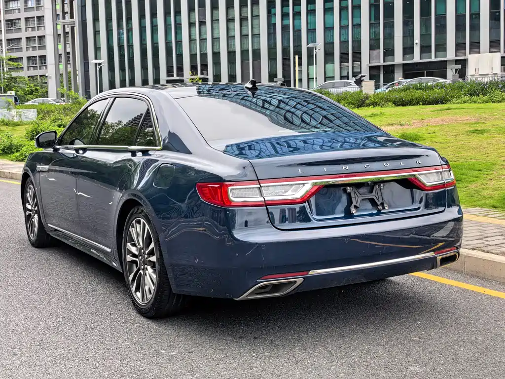 Lincoln Continental 2021 — фото 4