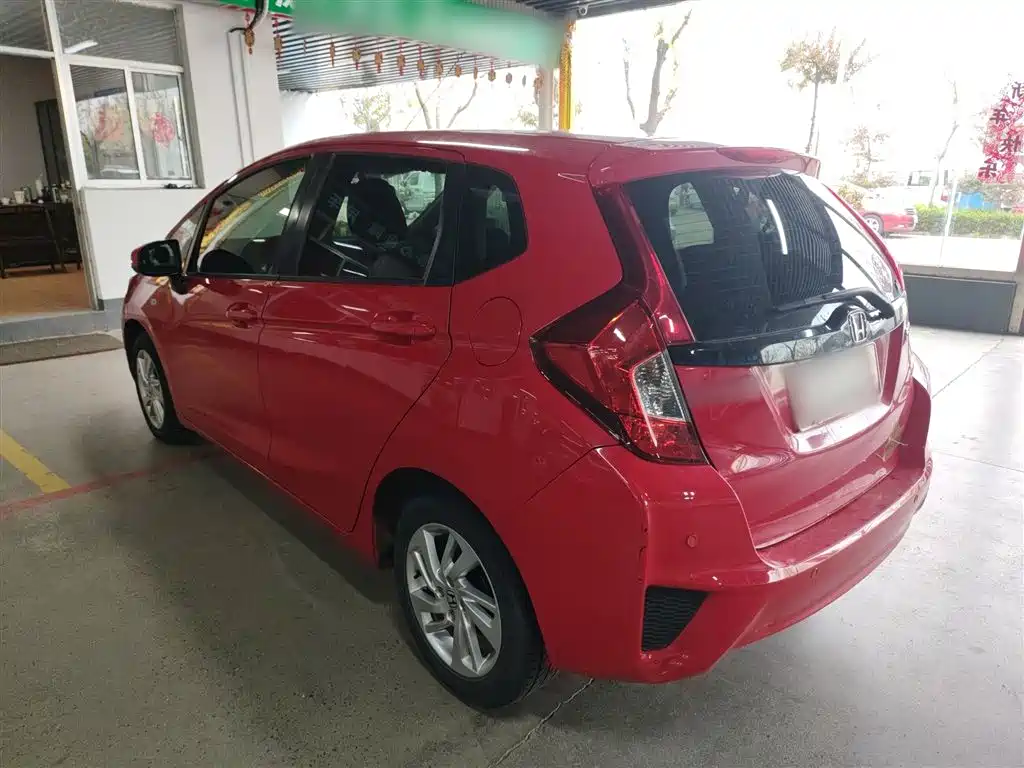 Honda Fit 2015 — фото 23