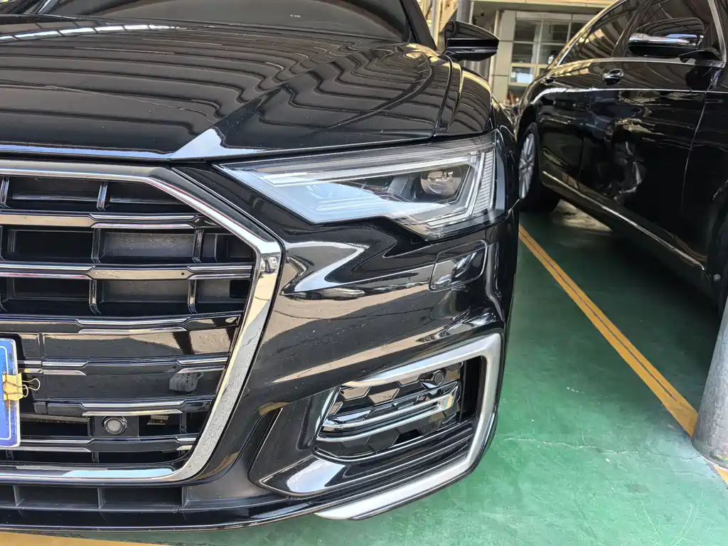 Audi A6L 2022 — фото 15