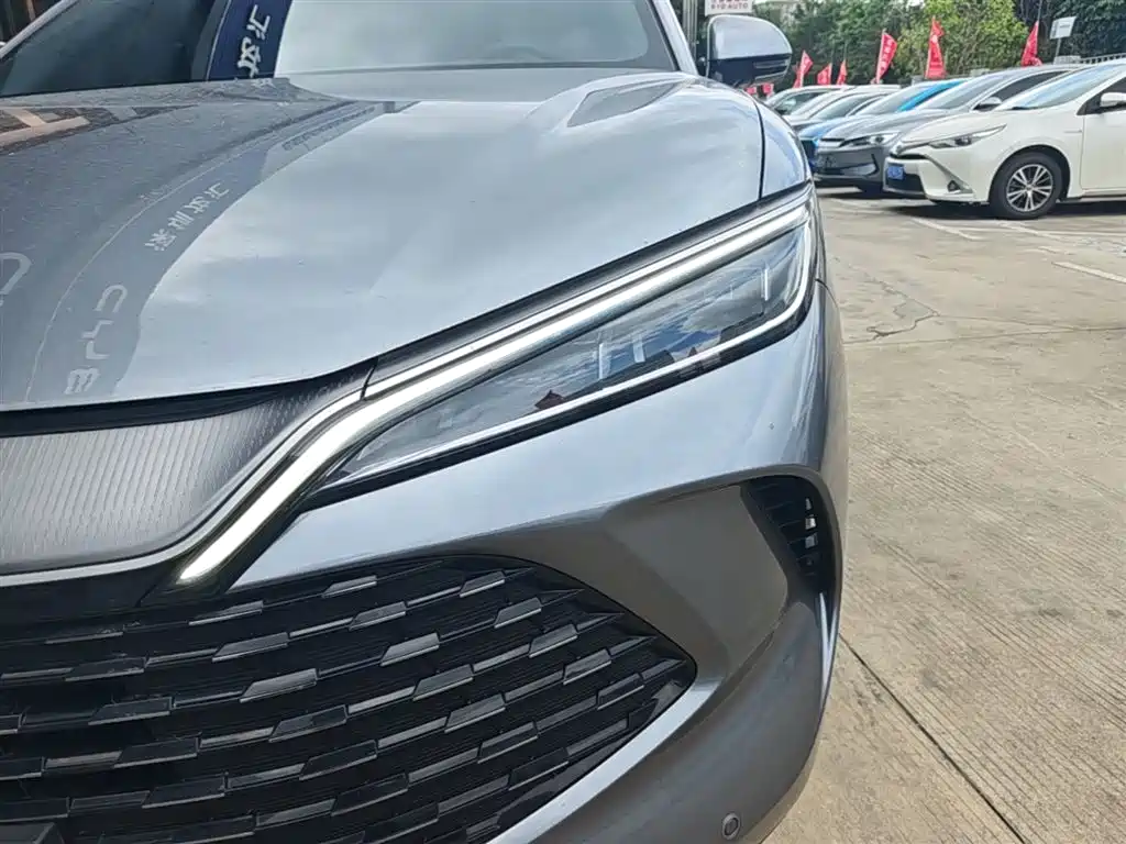 BYD L DM-i 2025 — фото 24
