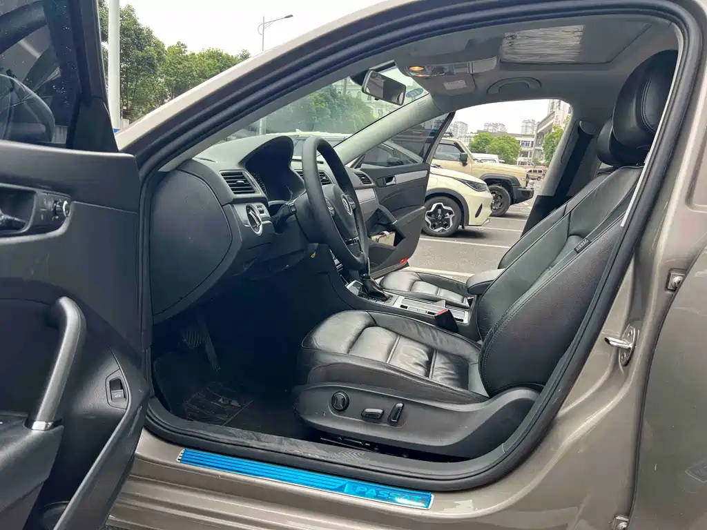 Volkswagen Passat 2015