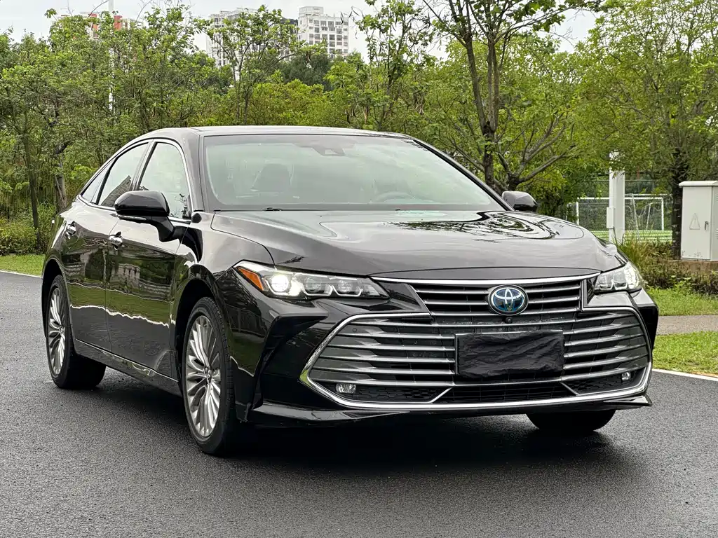 Toyota Avalon 2021 — фото 3
