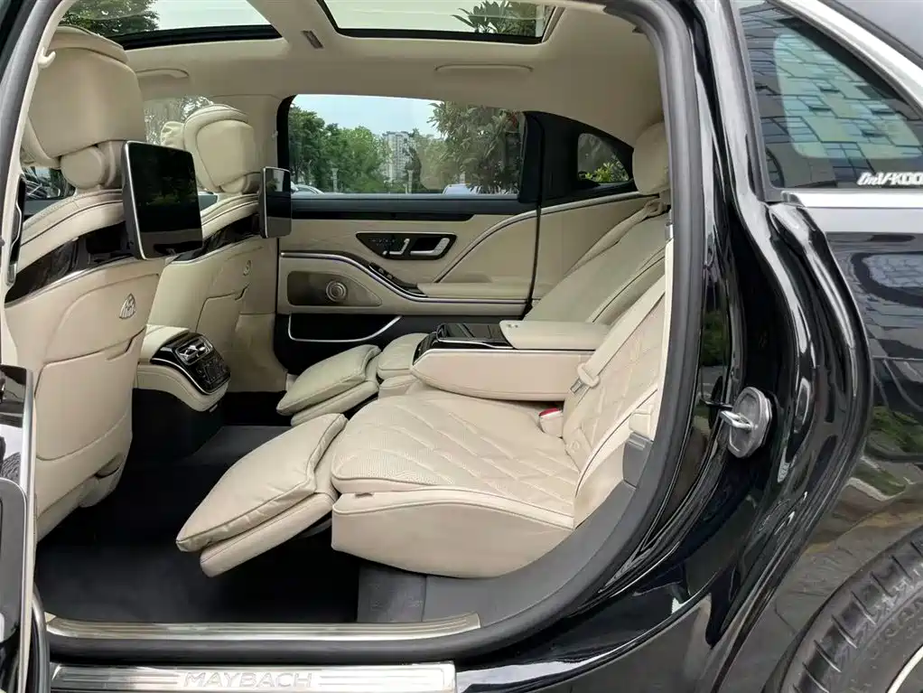 Mercedes-Benz S-Class 2023 — фото 12