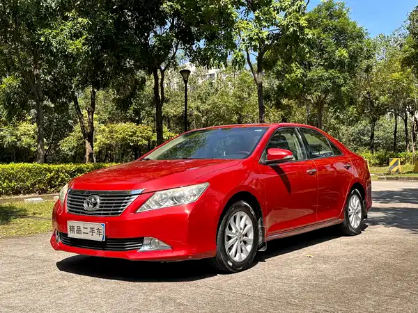 Toyota Camry 2014