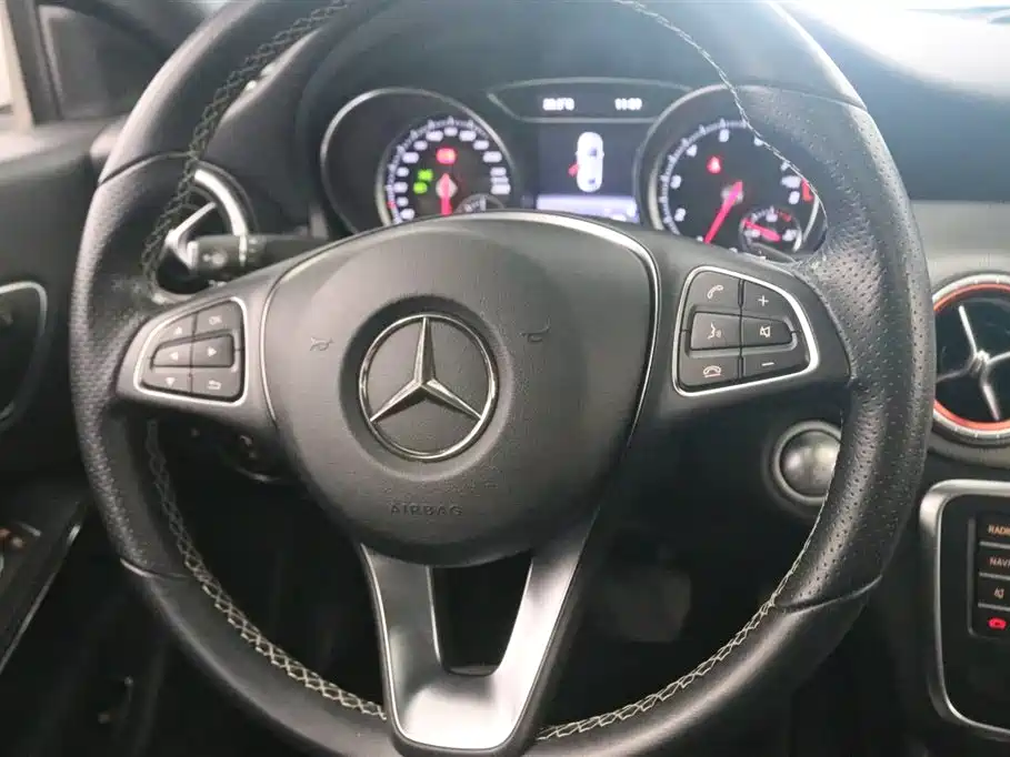 Mercedes-Benz CLA 2017 — фото 5