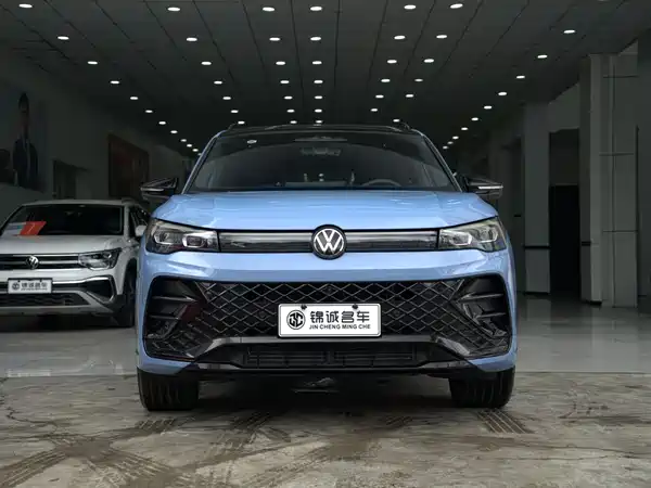 Volkswagen Tiguan L 2024