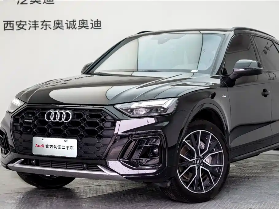 Audi Q5L 2025 — фото 21