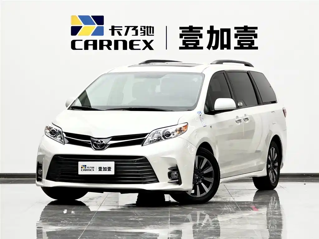 Toyota Sienna 2020 — фото 1