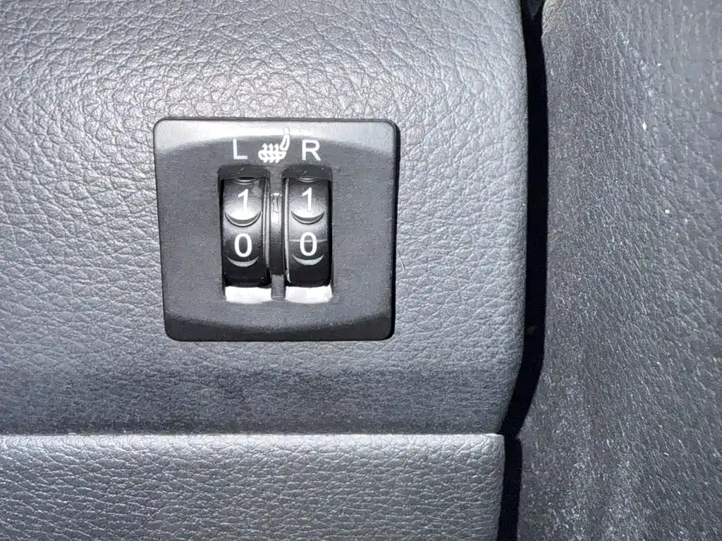 Kia KX1 2022 — фото 16