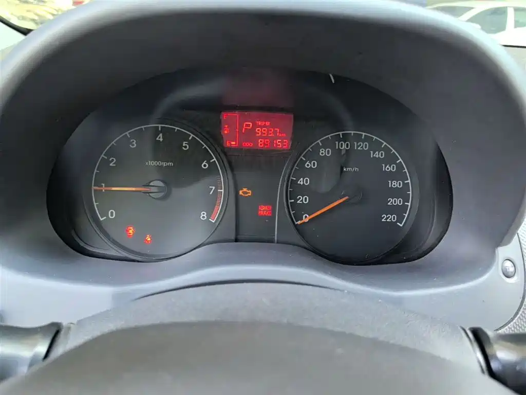 Hyundai Verna 2016 — фото 12