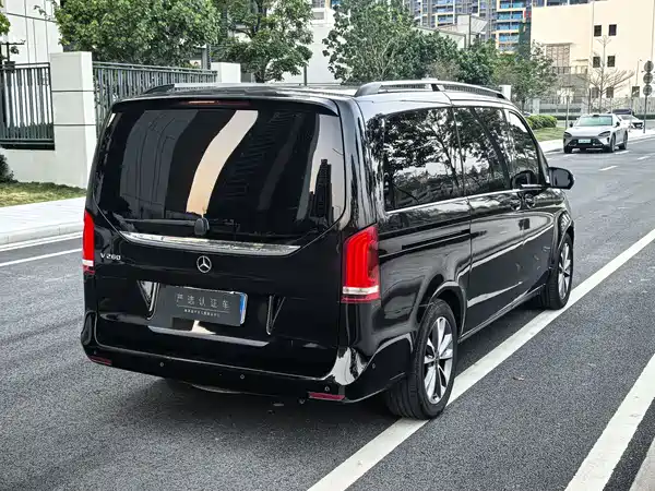 Mercedes-Benz V-Class 2021