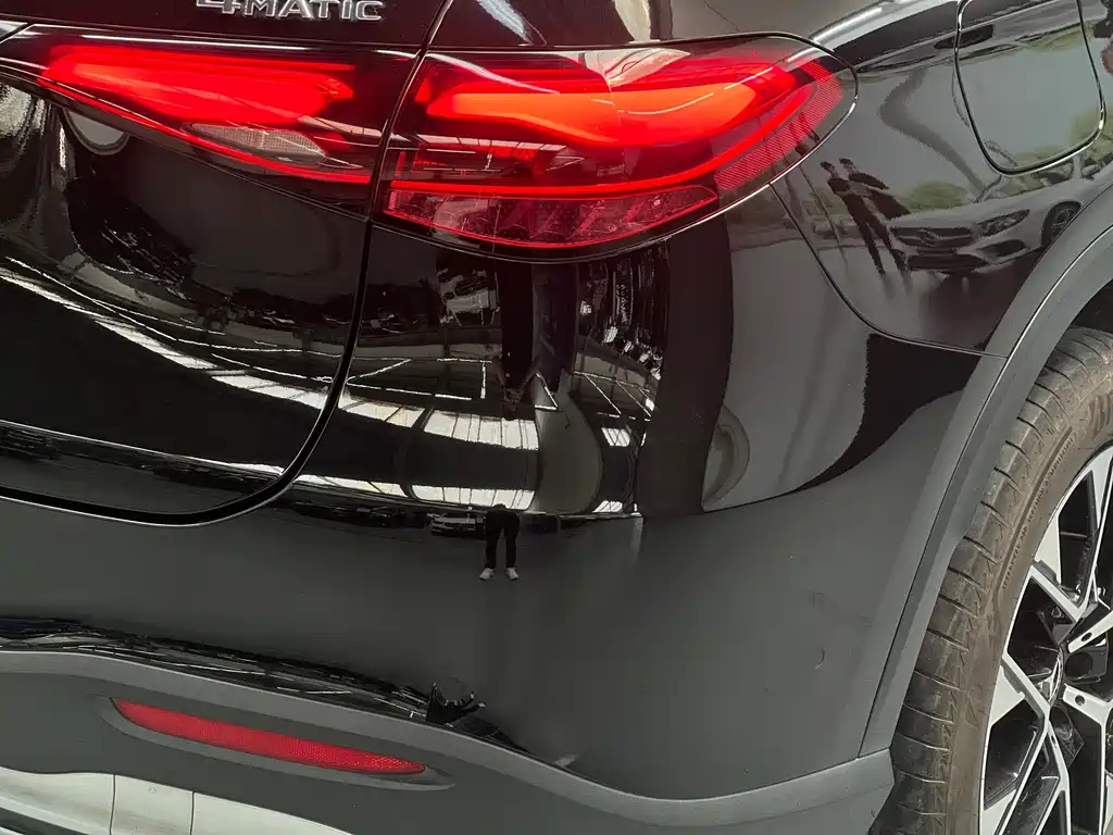 Mercedes-Benz GLC 2023