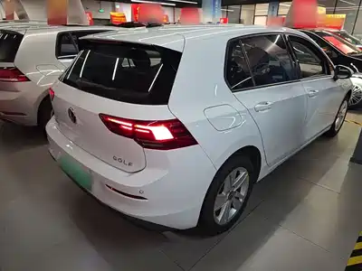 Volkswagen Golf 2023