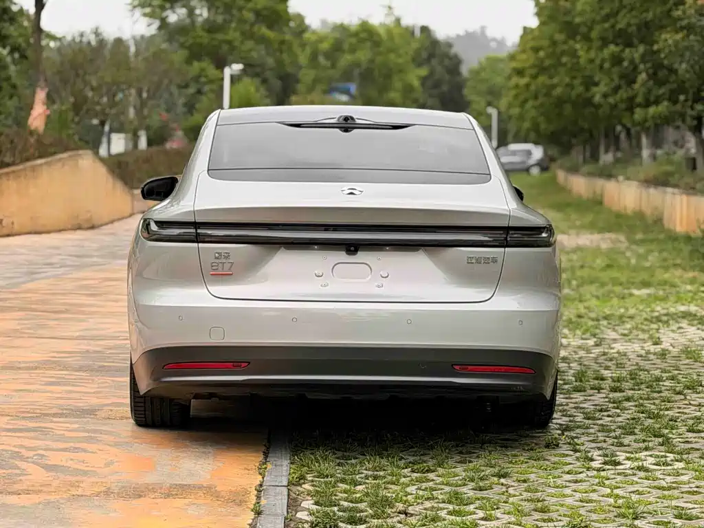 NIO ET7 2022