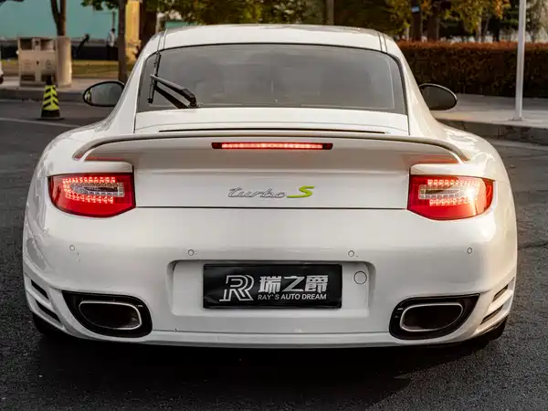 Porsche 911 2010