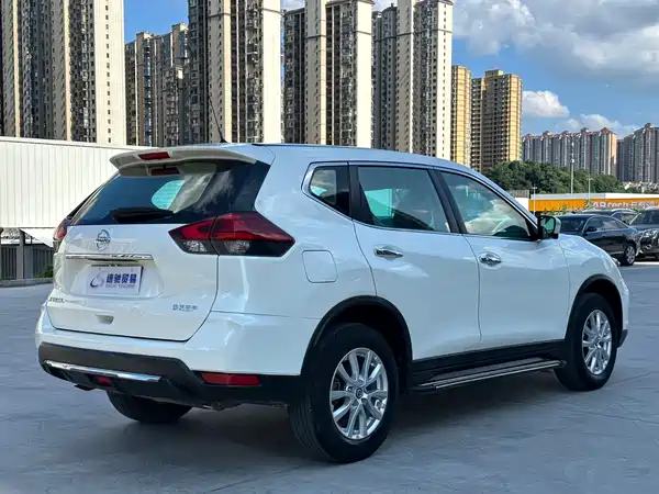 Nissan X-Trail 2021