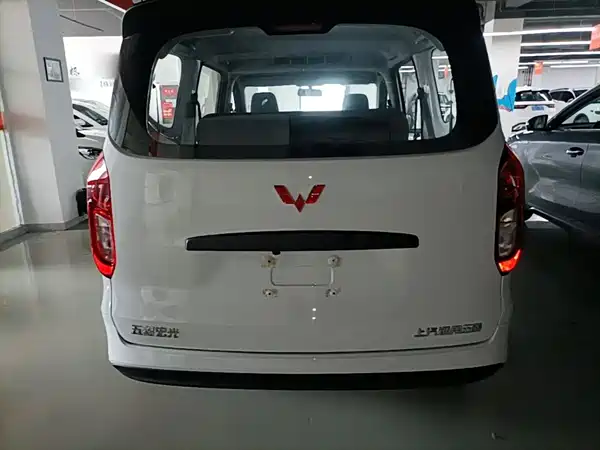 Wuling Hongguang New Energy 2024