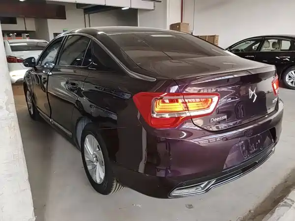 DS 5LS 2015
