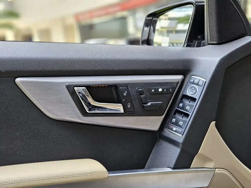 Mercedes-Benz GLK-Class 2009 — фото 19