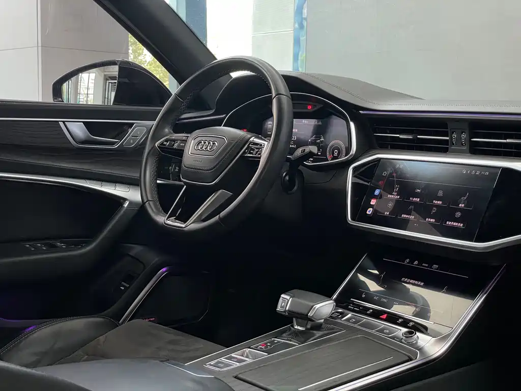 Audi A6L 2023 — фото 10