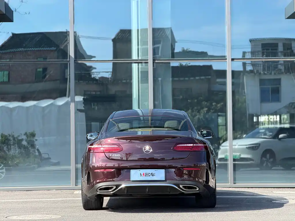 Mercedes-Benz E-Class 2021