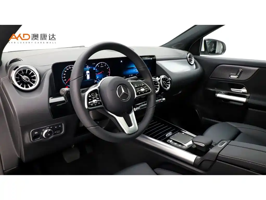 Mercedes-Benz GLA 2021
